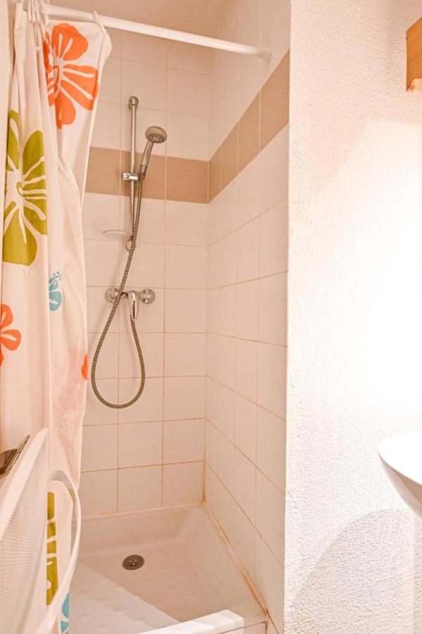 Flat In Residence With Swimming Pool Saint-Gervais-les-Bains Exteriör bild